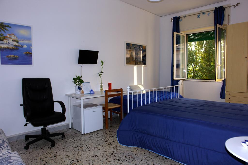 ساليرنو Mary'S Home الغرفة الصورة