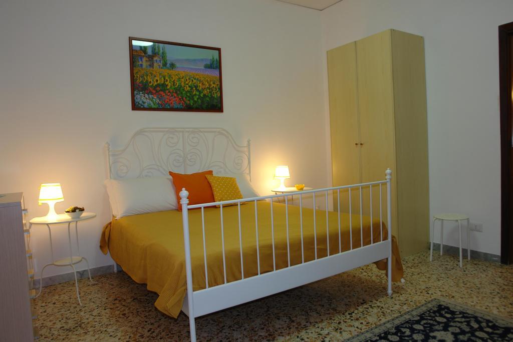 ساليرنو Mary'S Home الغرفة الصورة